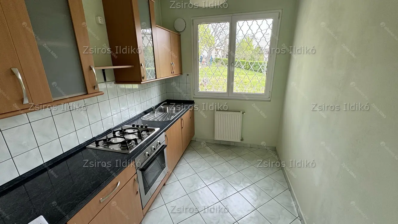 Kiadó albérlet 320000 Ft/hó áron: Budapest, XI. kerület  Sasad . Mérete: 64 nm, 2 szobás | Alberlet.hu - 6703923