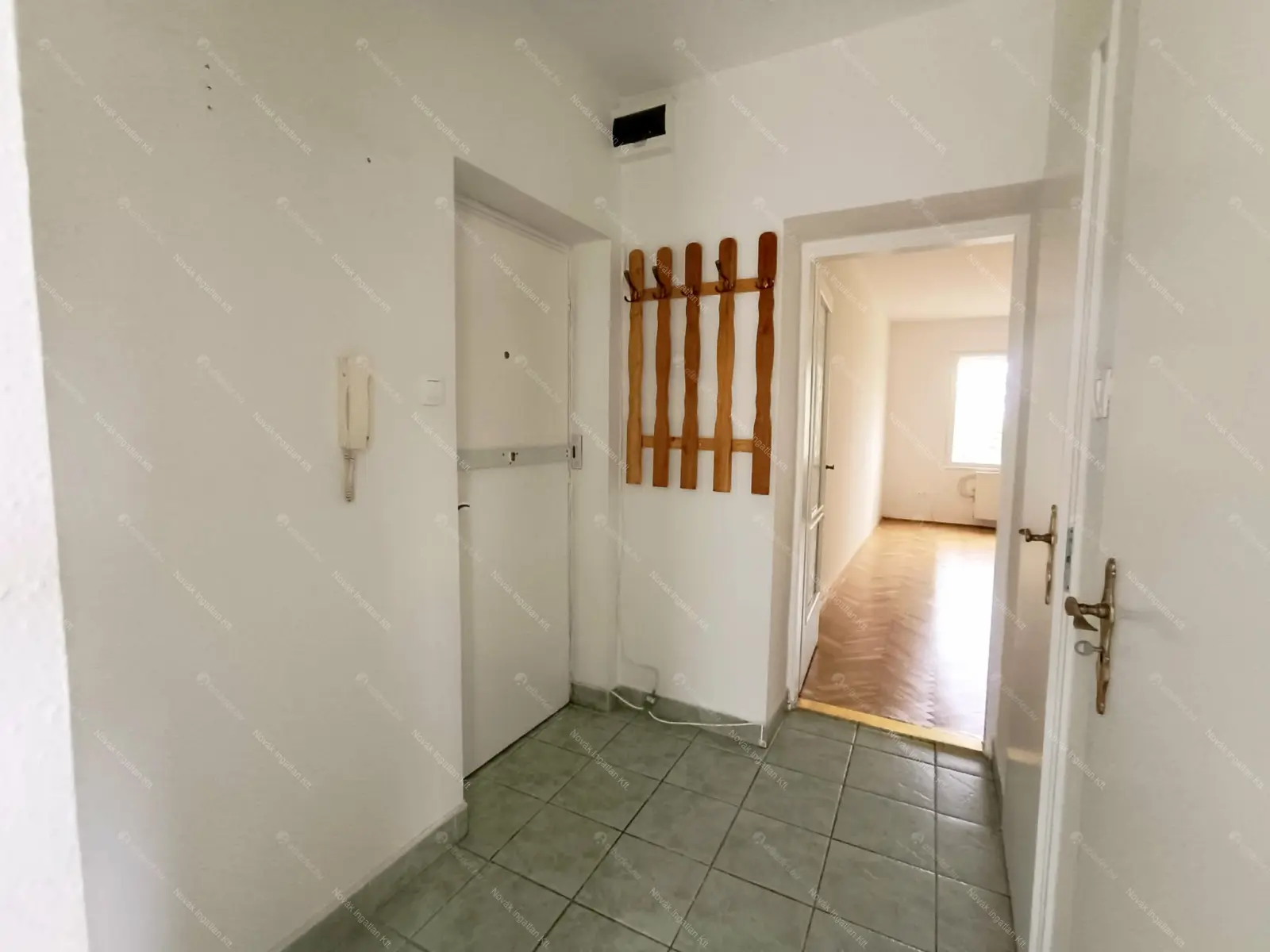 Kiadó albérlet 230000 Ft/hó áron: Budapest, XI. kerület  SASADI  KÖZ . Mérete: 42 nm, 1 szobás | Alberlet.hu - 6696566