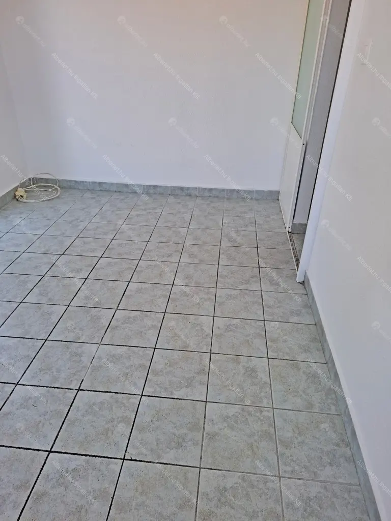 Kiadó albérlet 240000 Ft/hó áron: Budapest, XI. kerület  Sasadi út. Mérete: 42 nm, 1 szobás | Alberlet.hu - 6674965