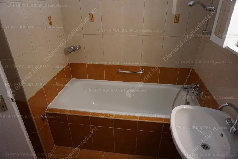 Kiadó albérlet 555000 Ft/hó áron: Budapest, XI. kerület  Solt utca. Mérete: 109 nm, 4 szobás | Alberlet.hu - 6630445