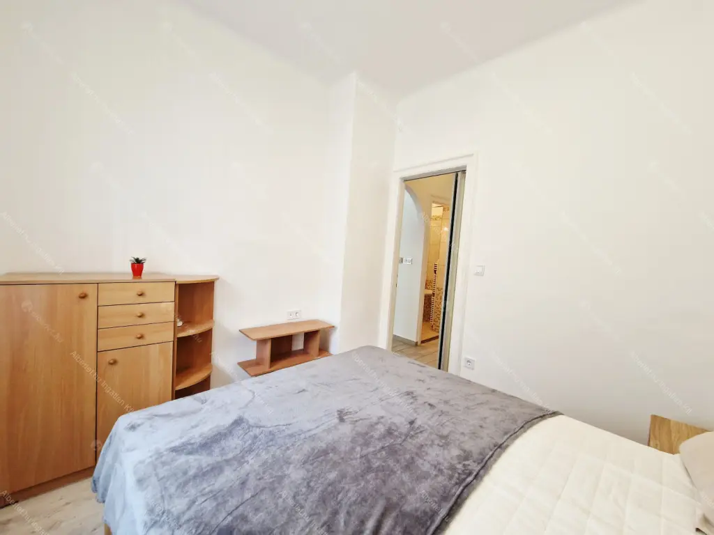 Kiadó albérlet 270000 Ft/hó áron: Budapest, XI. kerület  Somogyi út. Mérete: 45 nm, 1 szobás | Alberlet.hu - 6700499