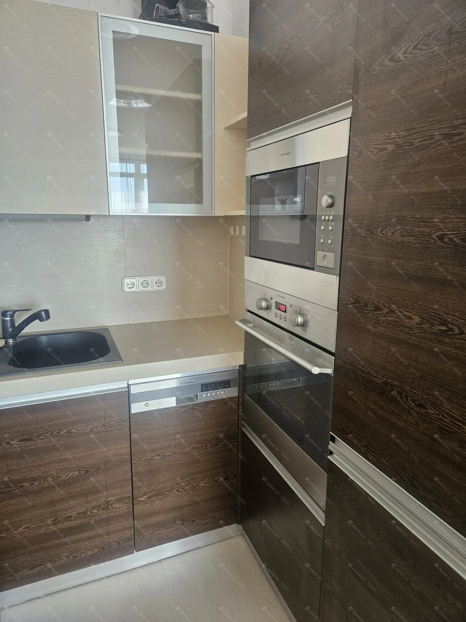 Kiadó albérlet 280000 Ft/hó áron: Budapest, XI. kerület  Szerémi út. Mérete: 51 nm, 2 szobás | Alberlet.hu - 6569311