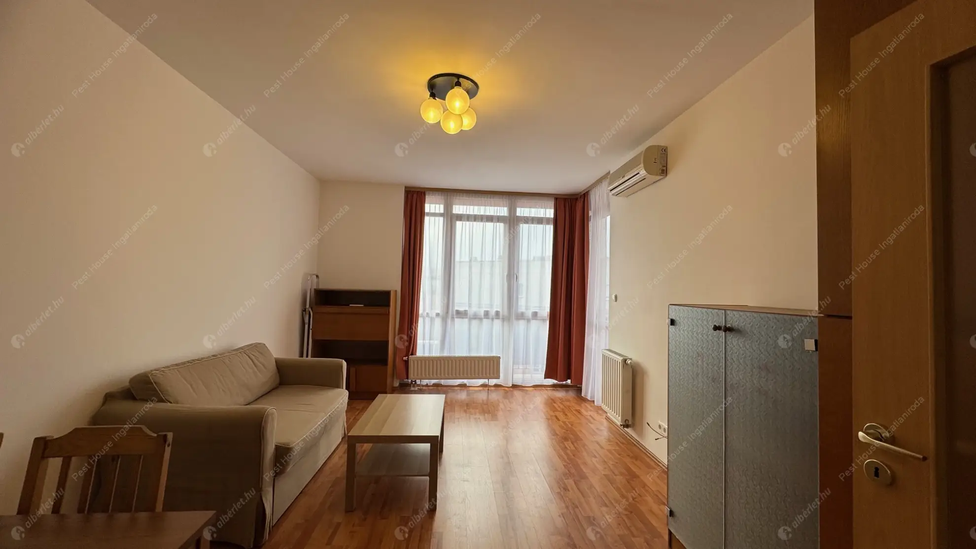 Kiadó albérlet 250000 Ft/hó áron: Budapest, XI. kerület  Szerémi út. Mérete: 55 nm, 2 szobás | Alberlet.hu - 6604141