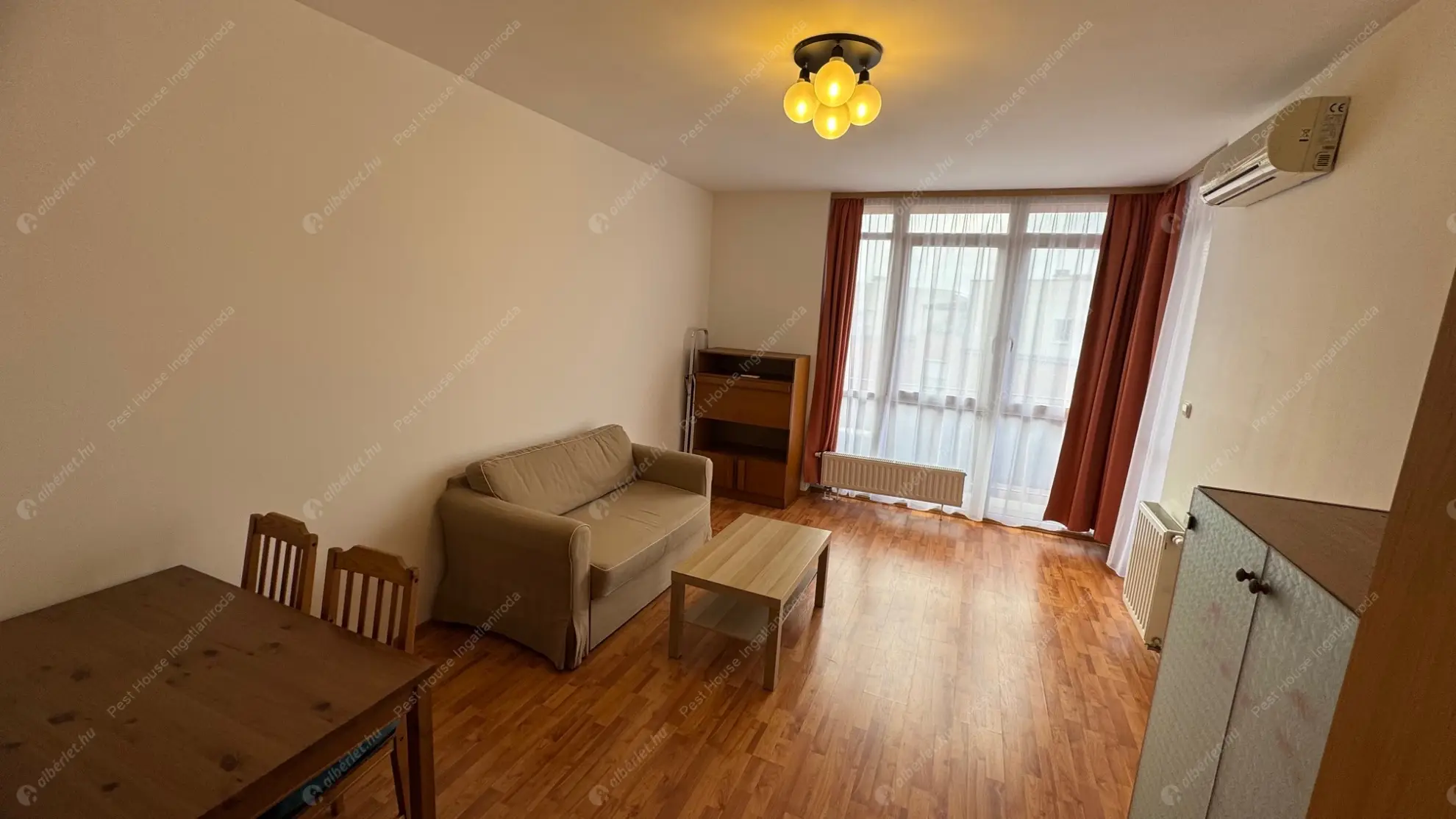 Kiadó albérlet 250000 Ft/hó áron: Budapest, XI. kerület  Szerémi út. Mérete: 55 nm, 2 szobás | Alberlet.hu - 6604143