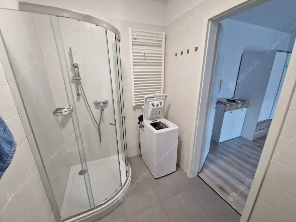 Kiadó albérlet 240000 Ft/hó áron: Budapest, XI. kerület  Szerenád utca. Mérete: 42 nm, 1 szobás | Alberlet.hu - 6585021