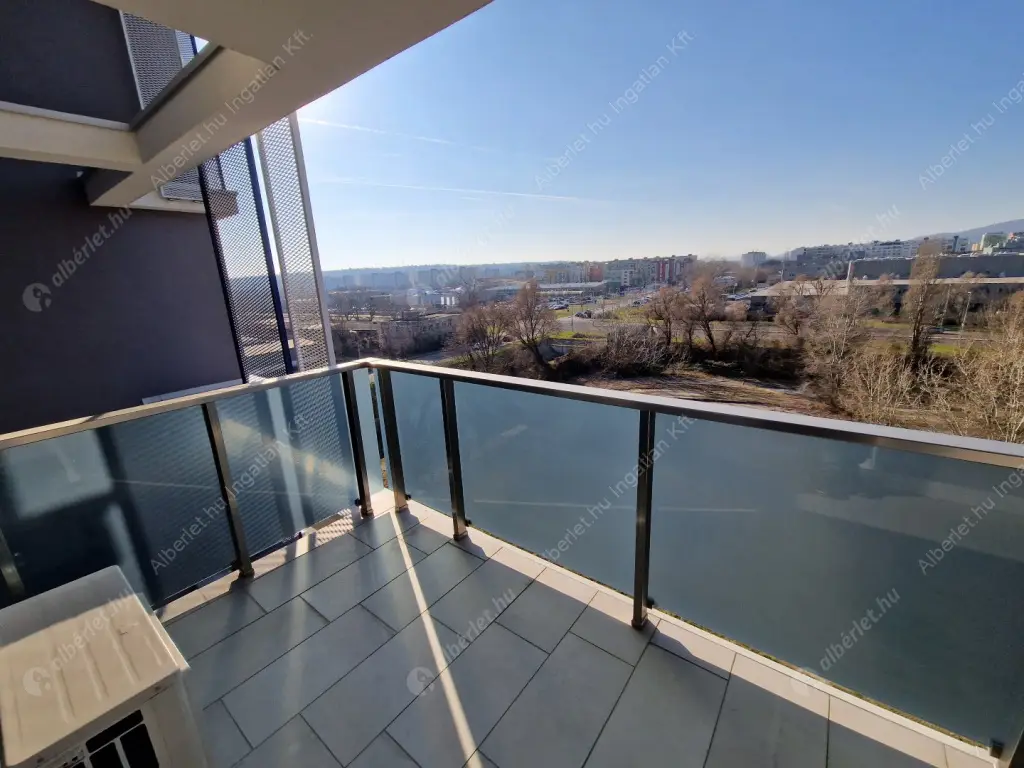 Kiadó albérlet 240000 Ft/hó áron: Budapest, XI. kerület  Szerenád utca. Mérete: 42 nm, 1 szobás | Alberlet.hu - 6585033