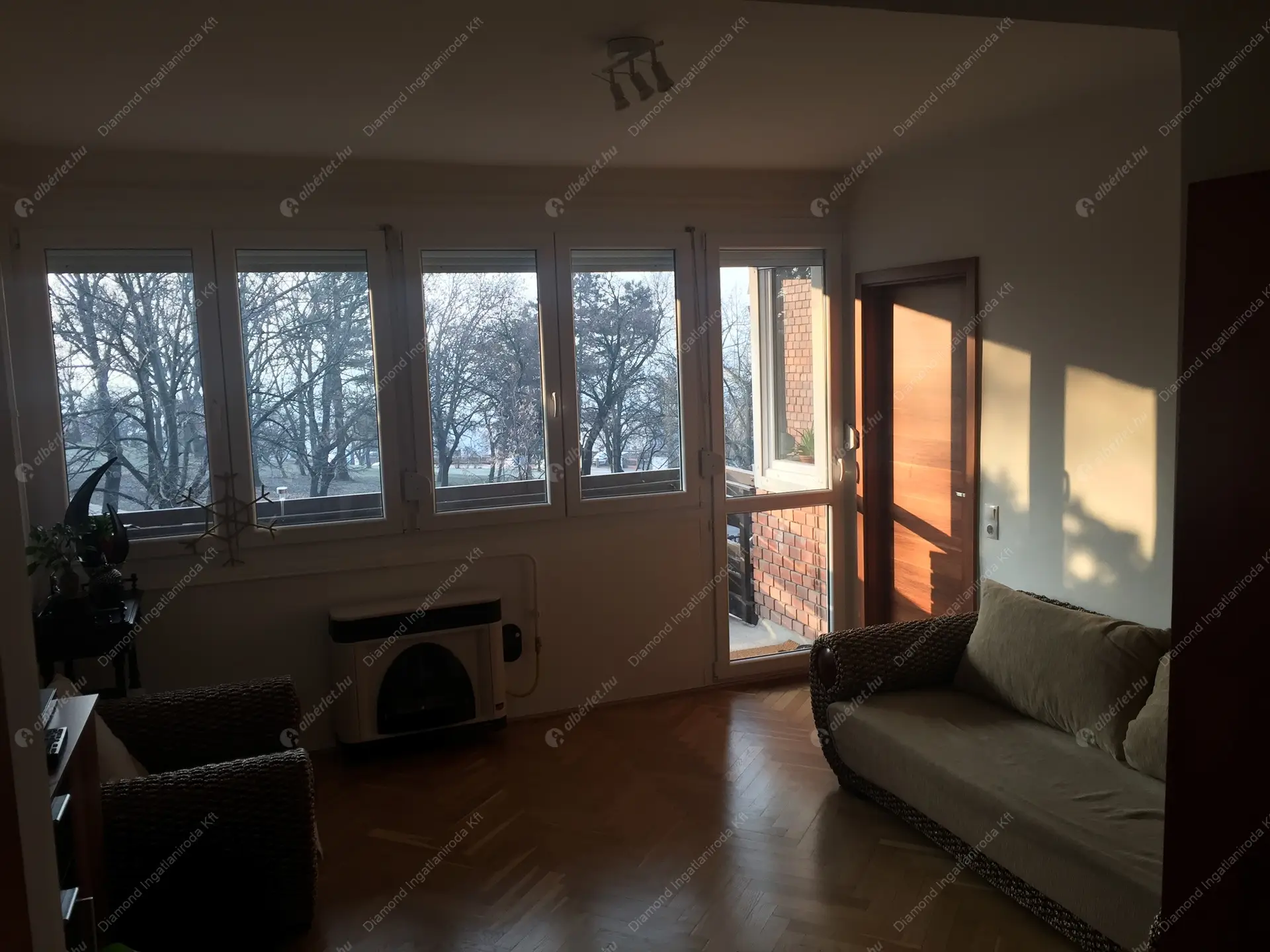 Kiadó albérlet 265000 Ft/hó áron: Budapest, XI. kerület  Szirtes . Mérete: 44 nm, 1 szobás | Alberlet.hu - 6496947