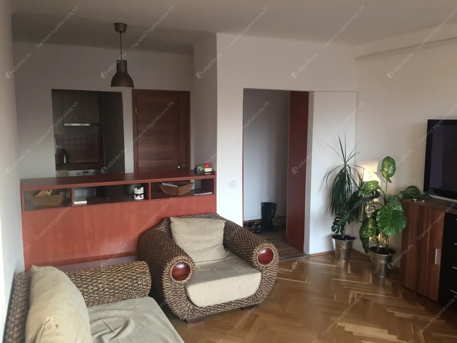 Kiadó albérlet 265000 Ft/hó áron: Budapest, XI. kerület  Szirtes . Mérete: 44 nm, 1 szobás | Alberlet.hu - 6496948