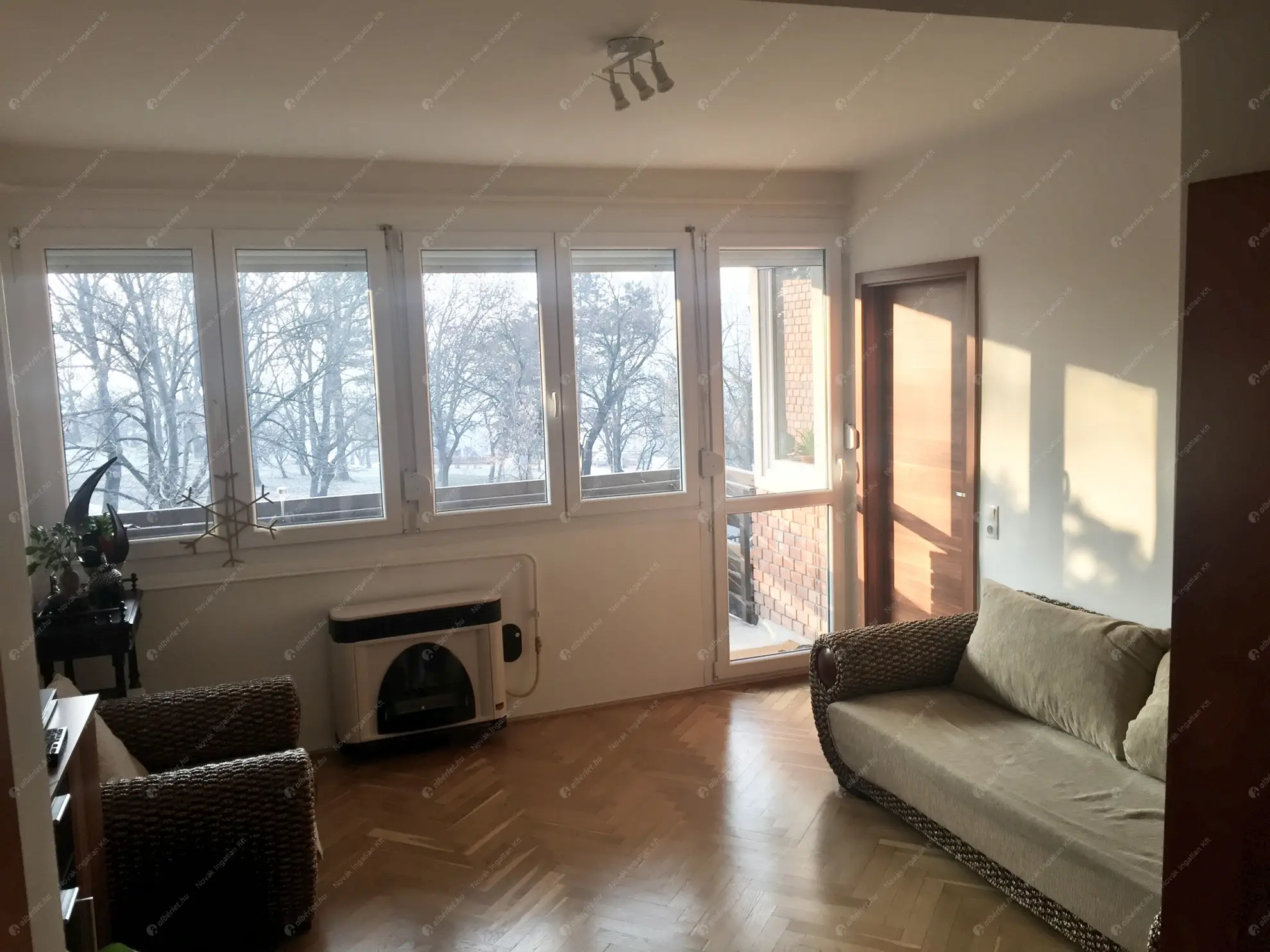 Kiadó albérlet 250000 Ft/hó áron: Budapest, XI. kerület  Szirtes út. Mérete: 44 nm, 1 szobás | Alberlet.hu - 6571985