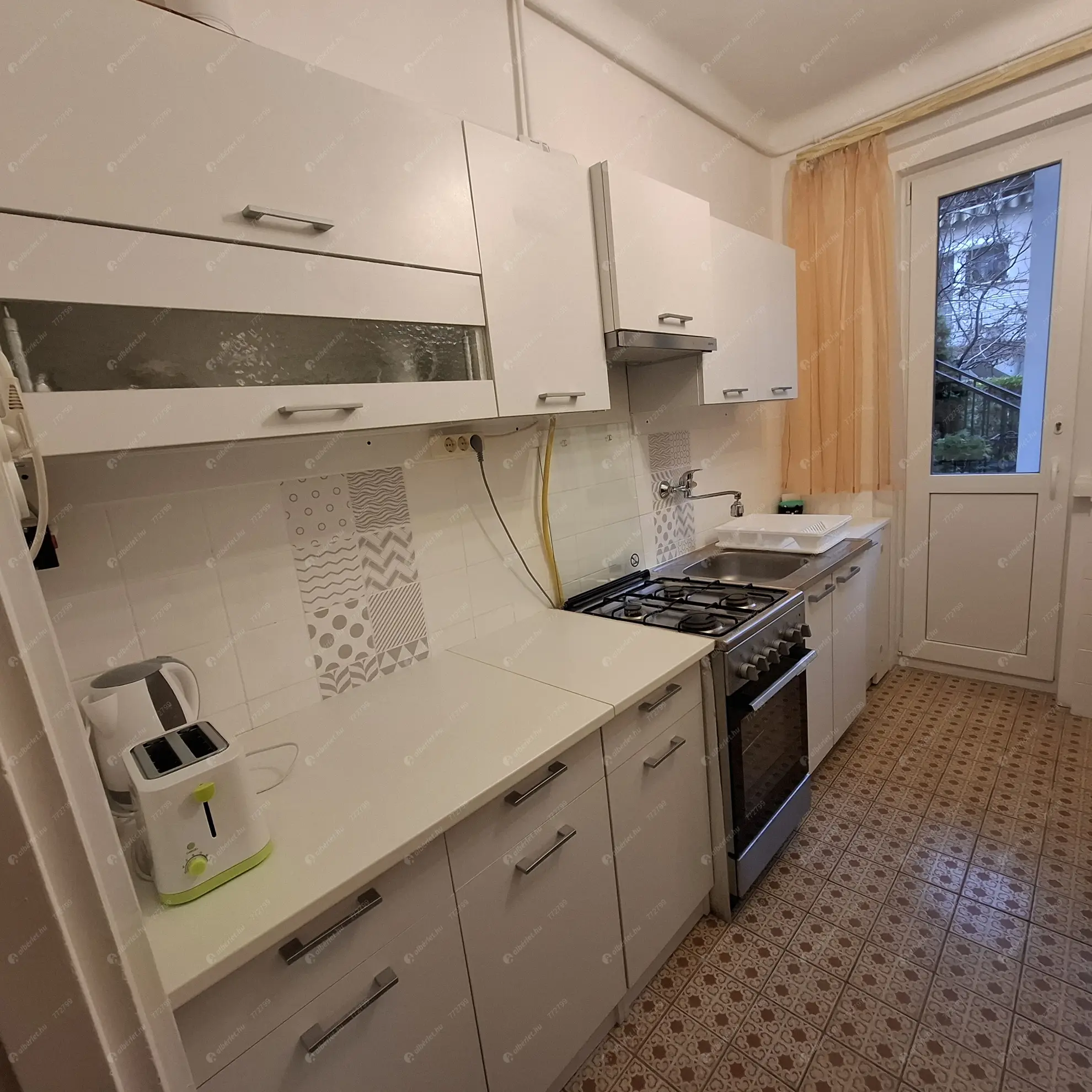 Kiadó albérlet 190000 Ft/hó áron: Budapest, XI. kerület  Takács Menyhért utca. Mérete: 50 nm, 1 szobás | Alberlet.hu - 6619497