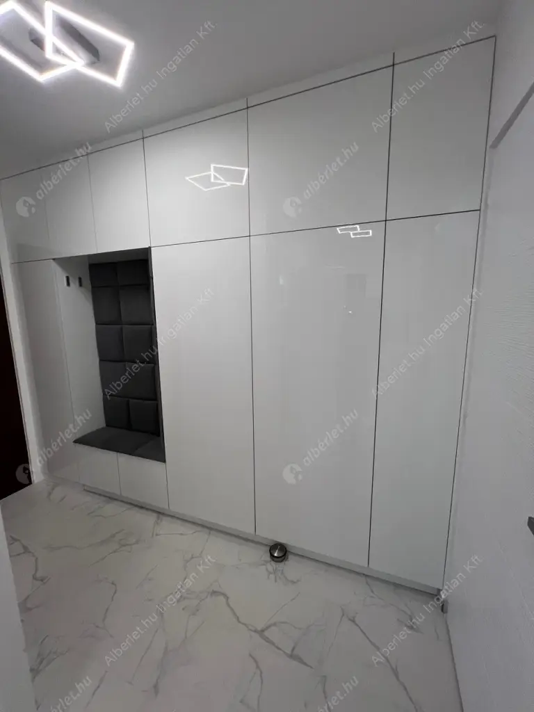 Kiadó albérlet 280000 Ft/hó áron: Budapest, XI. kerület  Tétényi út. Mérete: 48 nm, 2 szobás | Alberlet.hu - 6620931