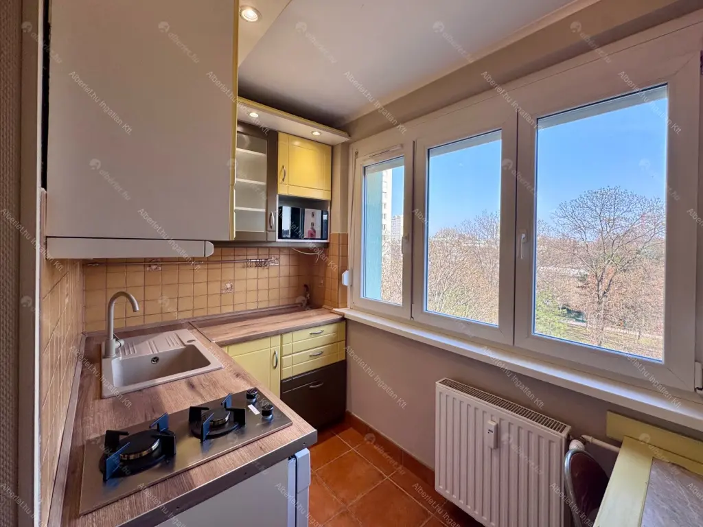 Kiadó albérlet 330000 Ft/hó áron: Budapest, XI. kerület  Tétényi út. Mérete: 68 nm, 3 szobás | Alberlet.hu - 6674455