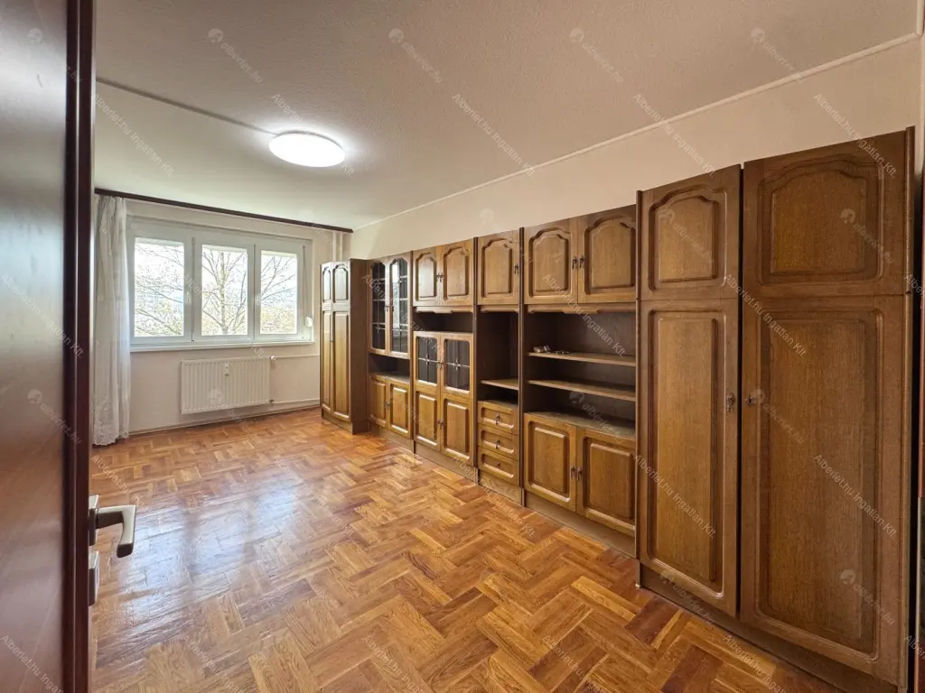 Kiadó albérlet 310000 Ft/hó áron: Budapest, XI. kerület  Tétényi út. Mérete: 68 nm, 3 szobás | Alberlet.hu - 6683718