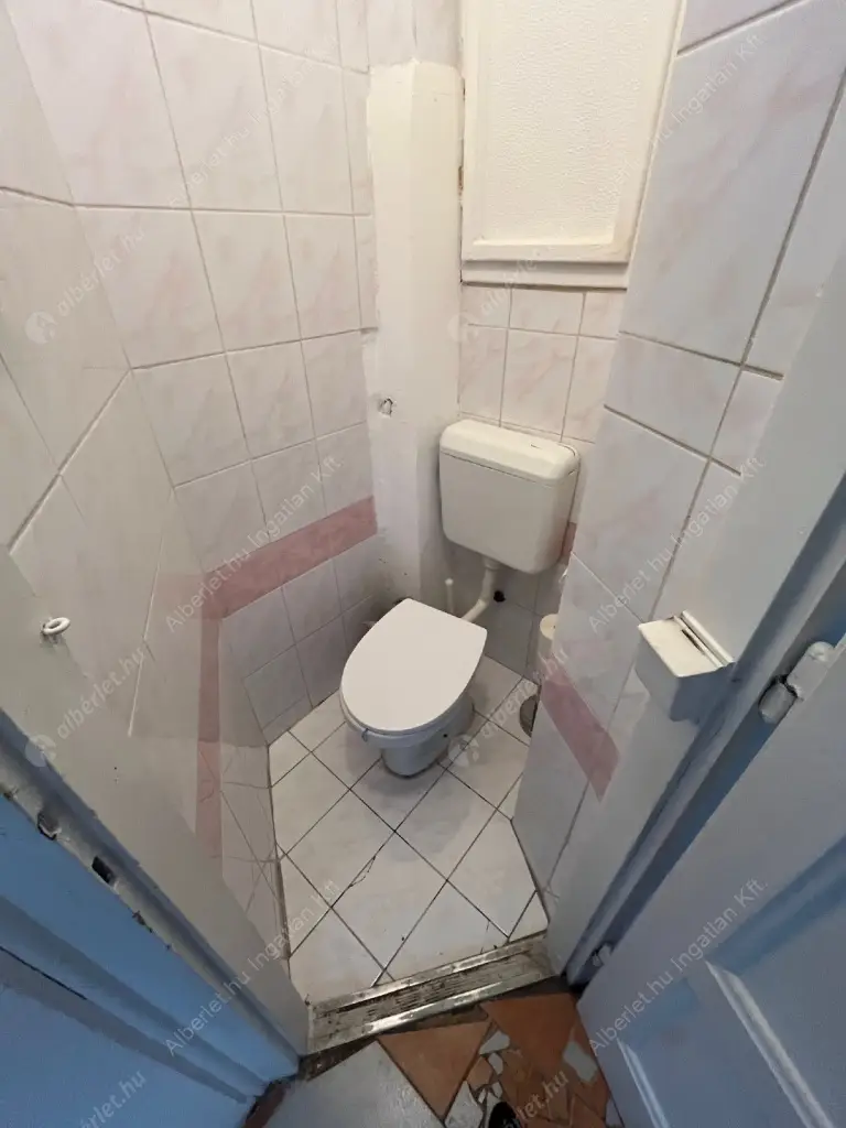 Kiadó albérlet 260000 Ft/hó áron: Budapest, XI. kerület  Thallóczy Lajos utca. Mérete: 51 nm, 1 szobás | Alberlet.hu - 6530494