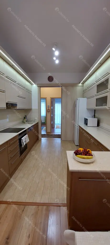 Kiadó albérlet 379000 Ft/hó áron: Budapest, XI. kerület  Thallóczy Lajos utca. Mérete: 69 nm, 2 szobás | Alberlet.hu - 6661791