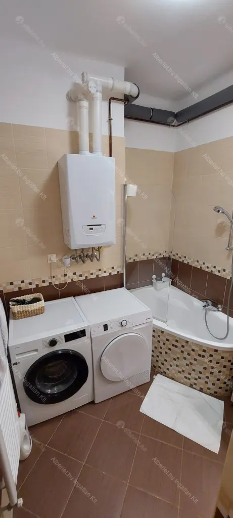 Kiadó albérlet 379000 Ft/hó áron: Budapest, XI. kerület  Thallóczy Lajos utca. Mérete: 69 nm, 2 szobás | Alberlet.hu - 6661793