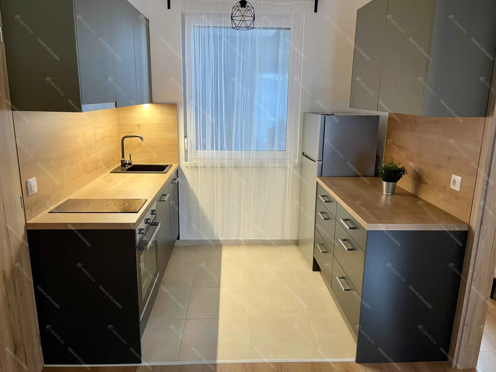 Kiadó albérlet 250000 Ft/hó áron: Budapest, XI. kerület  Törökverő út. Mérete: 34 nm, 1 szobás | Alberlet.hu - 6697923