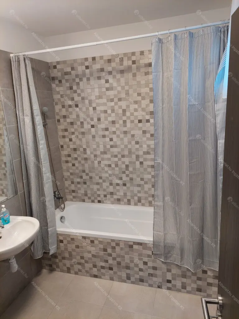 Kiadó albérlet 320000 Ft/hó áron: Budapest, XI. kerület  Törökverő út. Mérete: 59 nm, 3 szobás | Alberlet.hu - 6656385