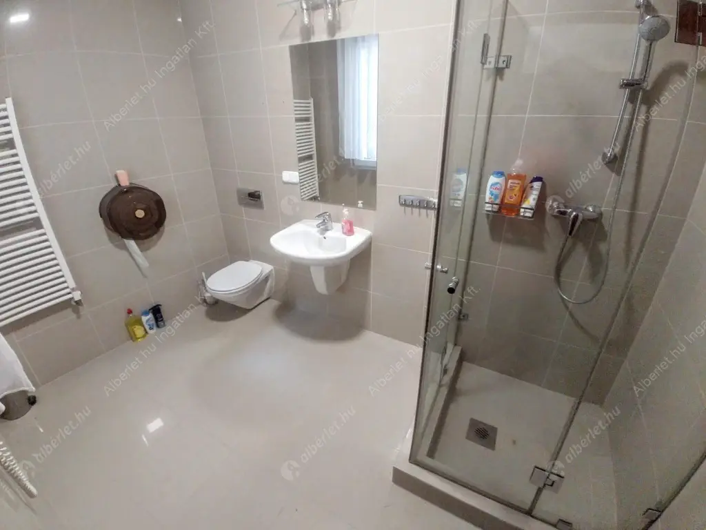 Kiadó albérlet 700000 Ft/hó áron: Budapest, XI. kerület  Újházy utca. Mérete: 90 nm, 3 szobás | Alberlet.hu - 6551081