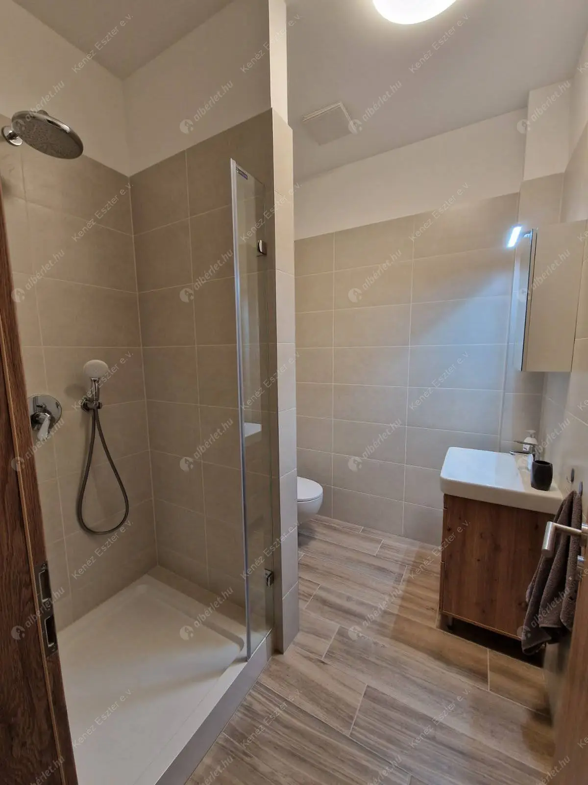 Kiadó albérlet 350000 Ft/hó áron: Budapest, XI. kerület  Vahot utca. Mérete: 51 nm, 2 szobás | Alberlet.hu - 6553558