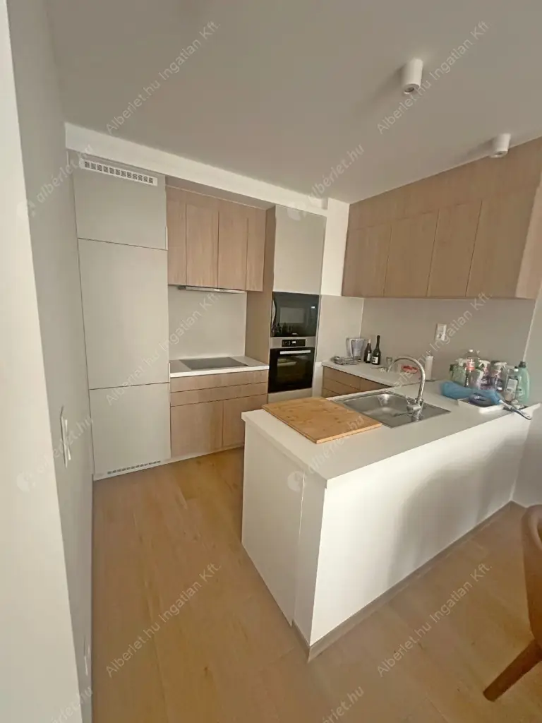 Kiadó albérlet 370000 Ft/hó áron: Budapest, XI. kerület  Vahot utca. Mérete: 52 nm, 2 szobás | Alberlet.hu - 6606888