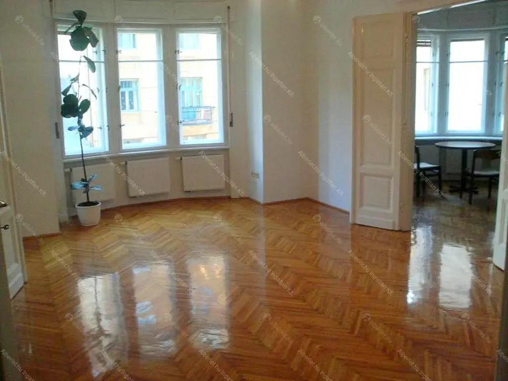 Kiadó albérlet 400000 Ft/hó áron: Budapest, XI. kerület  Vak Bottyán utca. Mérete: 110 nm, 3 szobás | Alberlet.hu - 6663177