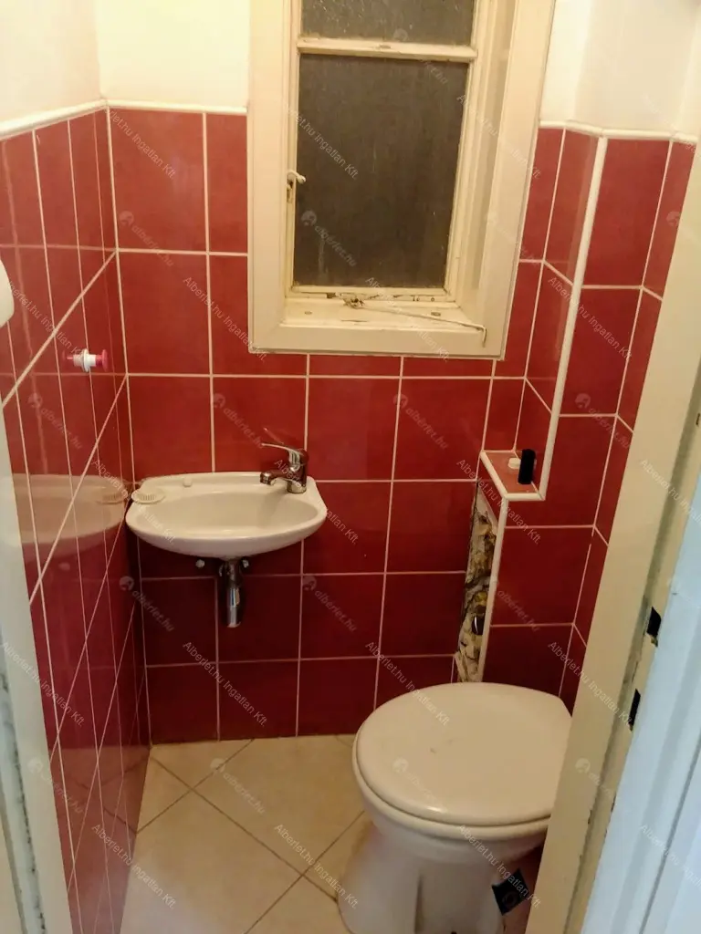 Kiadó albérlet 400000 Ft/hó áron: Budapest, XI. kerület  Vak Bottyán utca. Mérete: 110 nm, 3 szobás | Alberlet.hu - 6663195