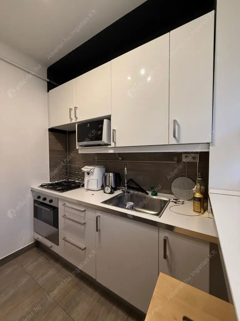 Kiadó albérlet 245000 Ft/hó áron: Budapest, XI. kerület  Váli utca. Mérete: 44 nm, 2 szobás | Alberlet.hu - 6581468