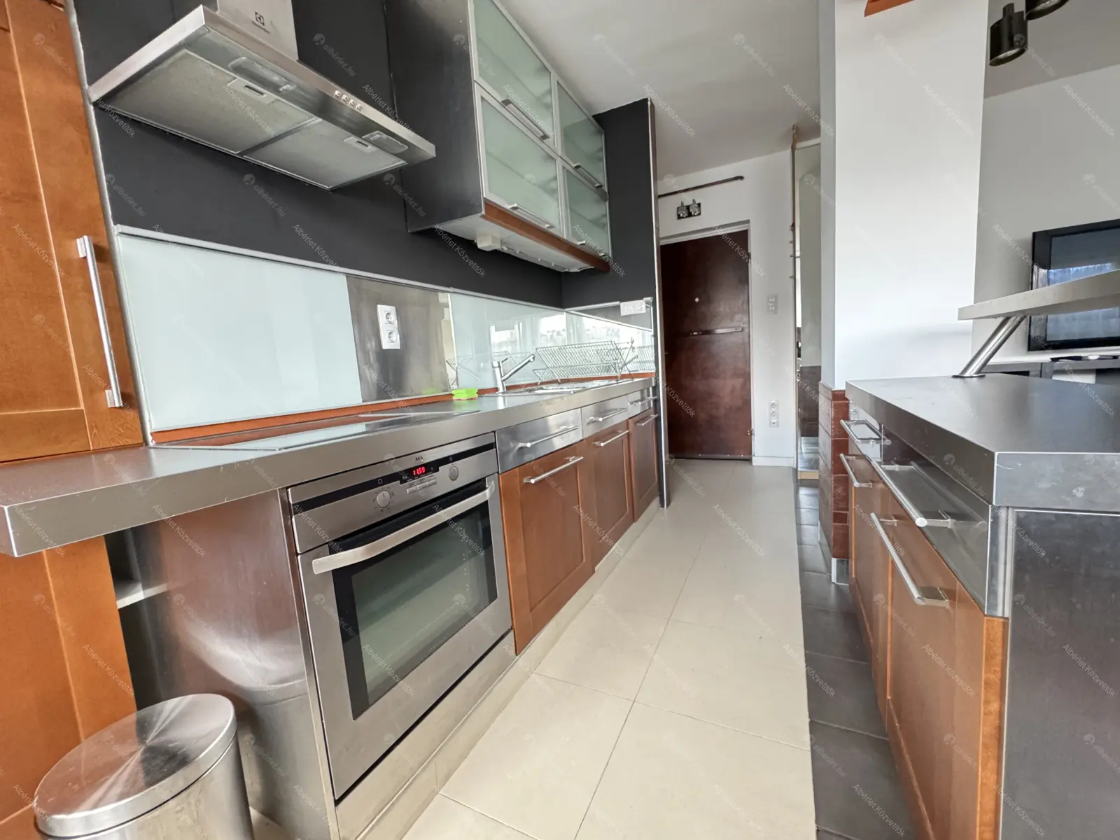 Kiadó albérlet 240000 Ft/hó áron: Budapest, XI. kerület  Villányi út. Mérete: 46 nm, 2 szobás | Alberlet.hu - 6656978