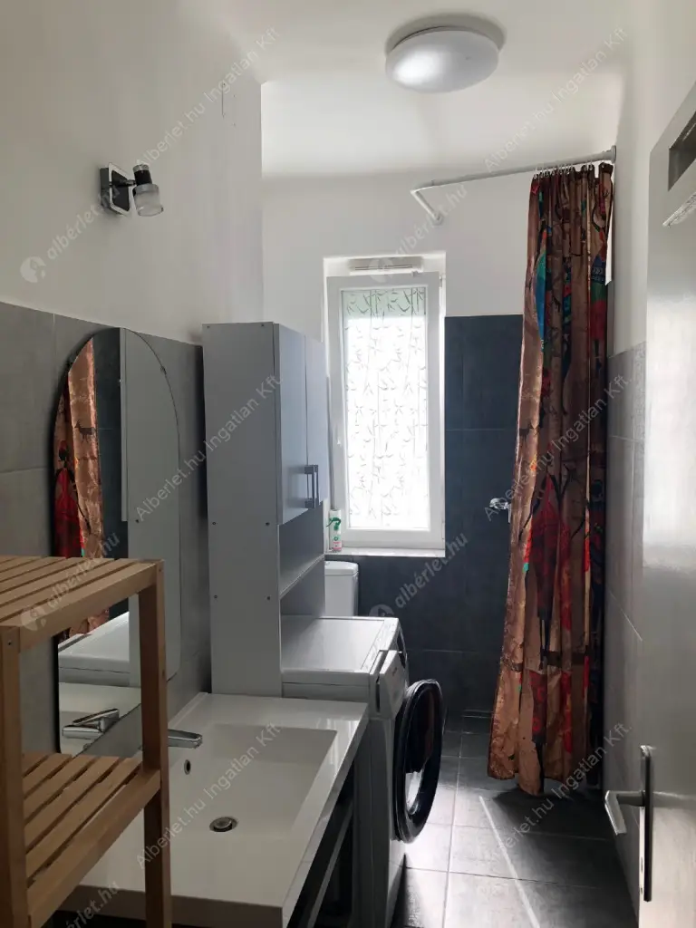 Kiadó albérlet 280000 Ft/hó áron: Budapest, XI. kerület  Villányi út. Mérete: 50 nm, 2 szobás | Alberlet.hu - 6633006