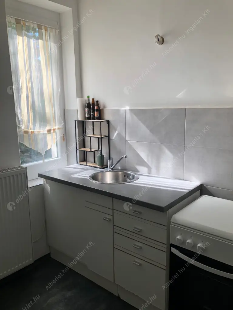 Kiadó albérlet 280000 Ft/hó áron: Budapest, XI. kerület  Villányi út. Mérete: 50 nm, 2 szobás | Alberlet.hu - 6633009