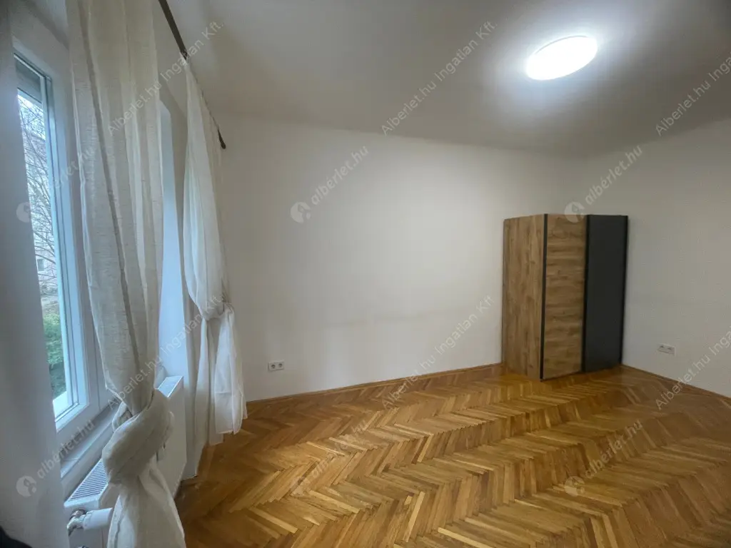 Kiadó albérlet 280000 Ft/hó áron: Budapest, XI. kerület  Villányi út. Mérete: 50 nm, 2 szobás | Alberlet.hu - 6634052
