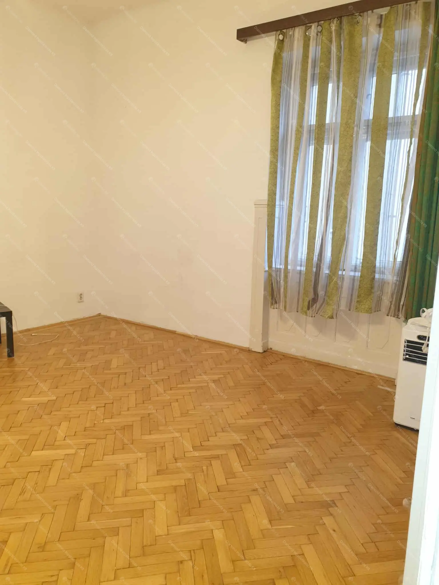 Kiadó albérlet 240000 Ft/hó áron: Budapest, XI. kerület  Villányi út. Mérete: 65 nm, 2 szobás | Alberlet.hu - 6656903