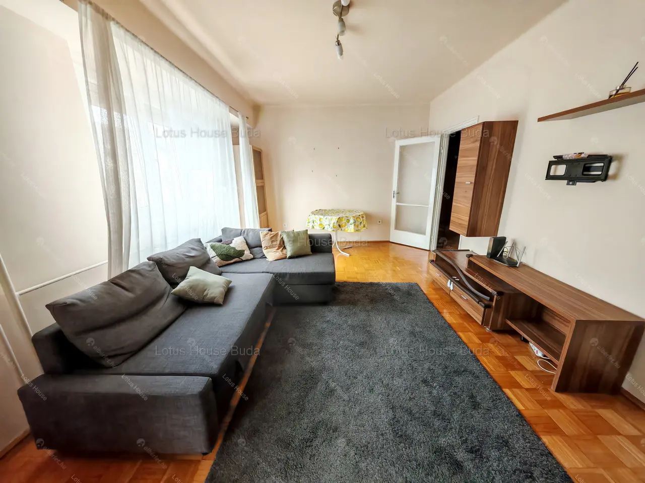 Kiadó albérlet 450000 Ft/hó áron: Budapest, XI. kerület  Villányi út. Mérete: 70 nm, 3 szobás | Alberlet.hu - 6641722