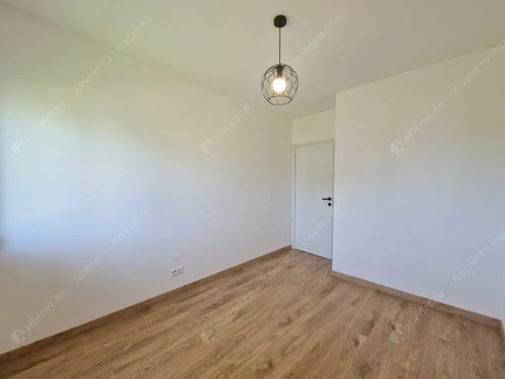 Kiadó albérlet 580000 Ft/hó áron: Budapest, XI. kerület  Virágkertész út. Mérete: 87 nm, 4 szobás | Alberlet.hu - 6593908