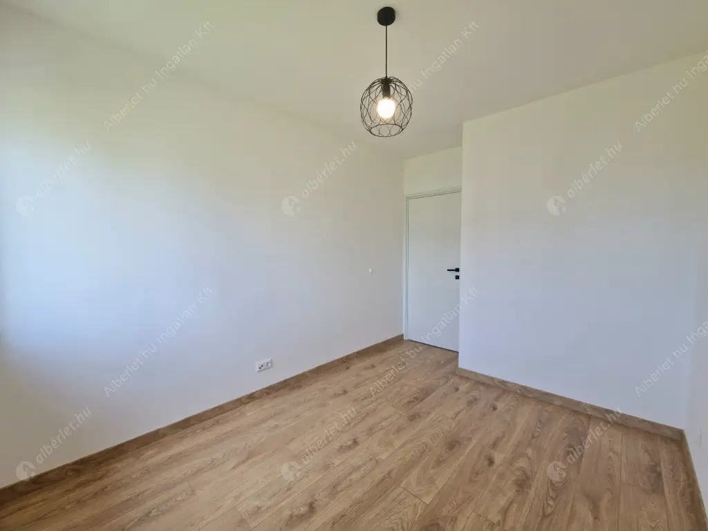 Kiadó albérlet 580000 Ft/hó áron: Budapest, XI. kerület  Virágkertész út. Mérete: 87 nm, 4 szobás | Alberlet.hu - 6593912
