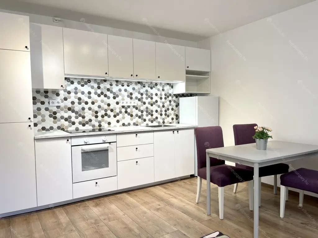 Kiadó albérlet 245000 Ft/hó áron: Budapest, XI. kerület  Zsombolyai utca. Mérete: 40 nm, 1 szobás | Alberlet.hu - 5674261