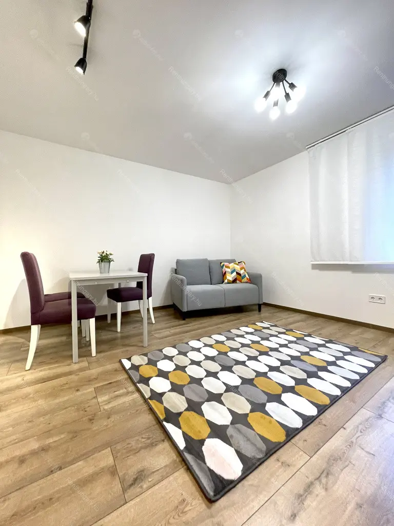 Kiadó albérlet 245000 Ft/hó áron: Budapest, XI. kerület  Zsombolyai utca. Mérete: 40 nm, 1 szobás | Alberlet.hu - 5674271