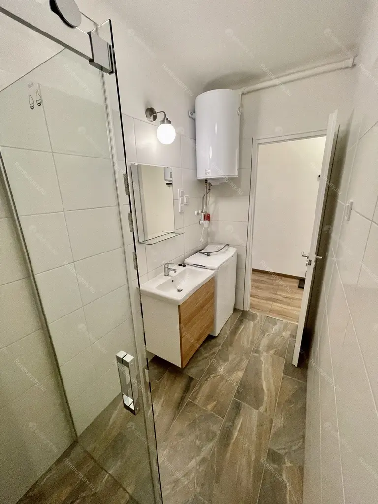 Kiadó albérlet 245000 Ft/hó áron: Budapest, XI. kerület  Zsombolyai utca. Mérete: 40 nm, 1 szobás | Alberlet.hu - 5674280