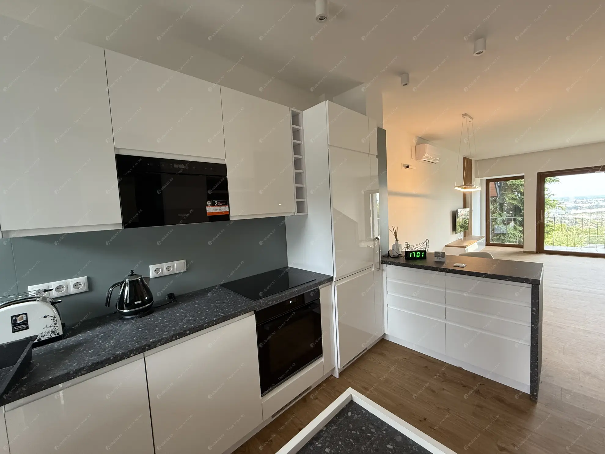 Kiadó albérlet 1400000 Ft/hó áron: Budapest, XII. kerület  Ámor utca. Mérete: 195 nm, 4 szobás | Alberlet.hu - 6571485