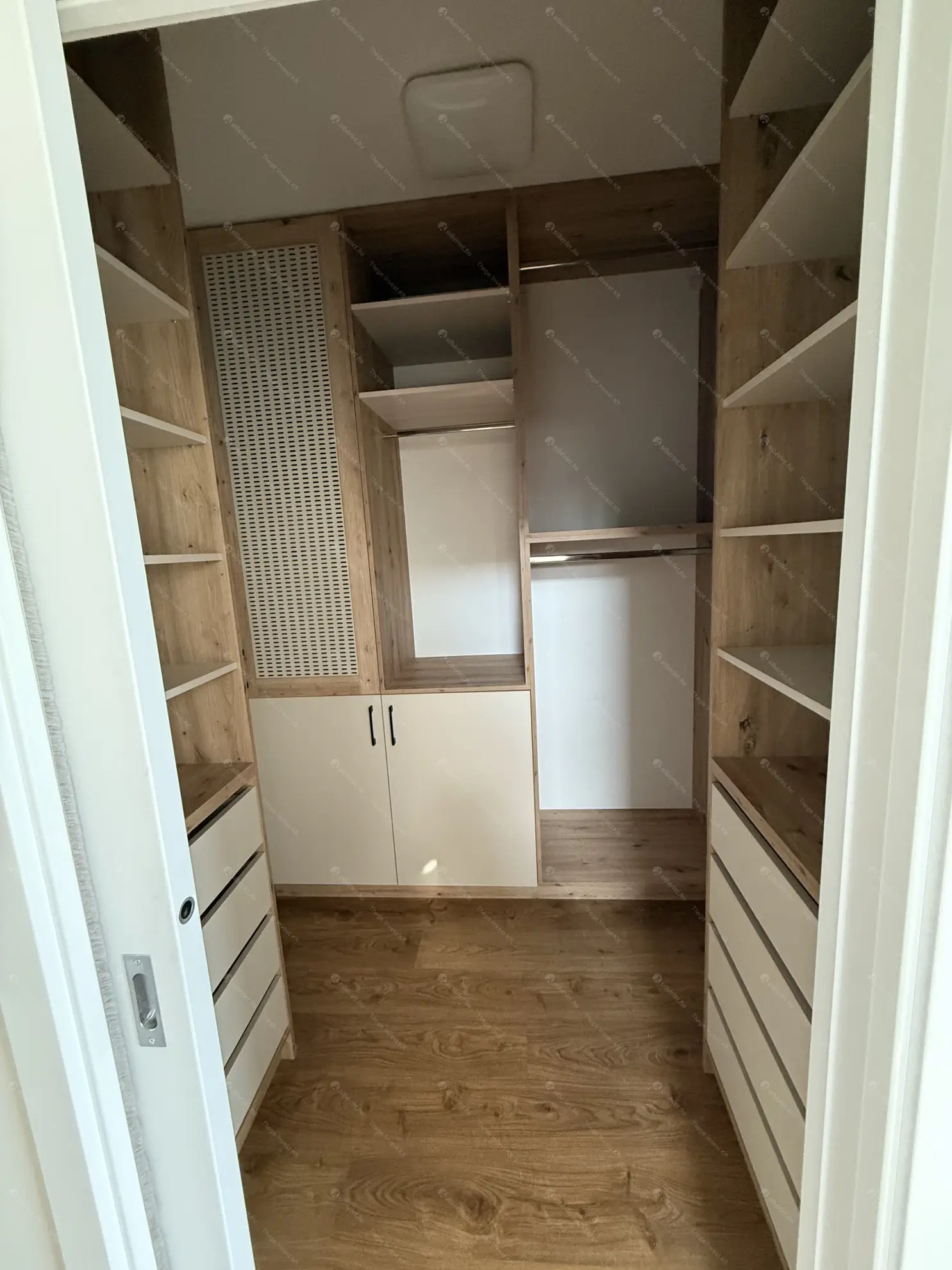 Kiadó albérlet 1400000 Ft/hó áron: Budapest, XII. kerület  Ámor utca. Mérete: 195 nm, 4 szobás | Alberlet.hu - 6571489