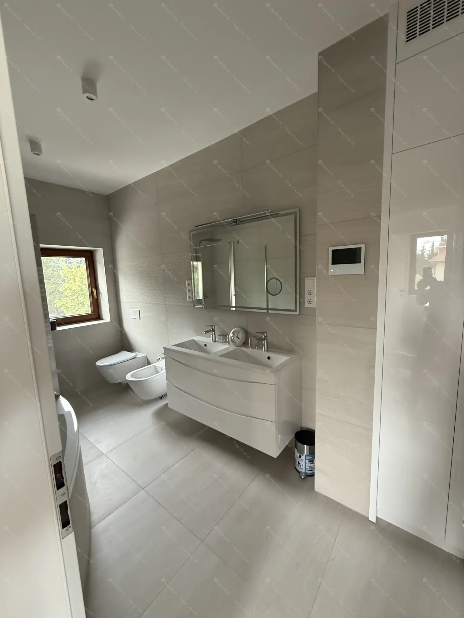 Kiadó albérlet 1400000 Ft/hó áron: Budapest, XII. kerület  Ámor utca. Mérete: 195 nm, 4 szobás | Alberlet.hu - 6571491