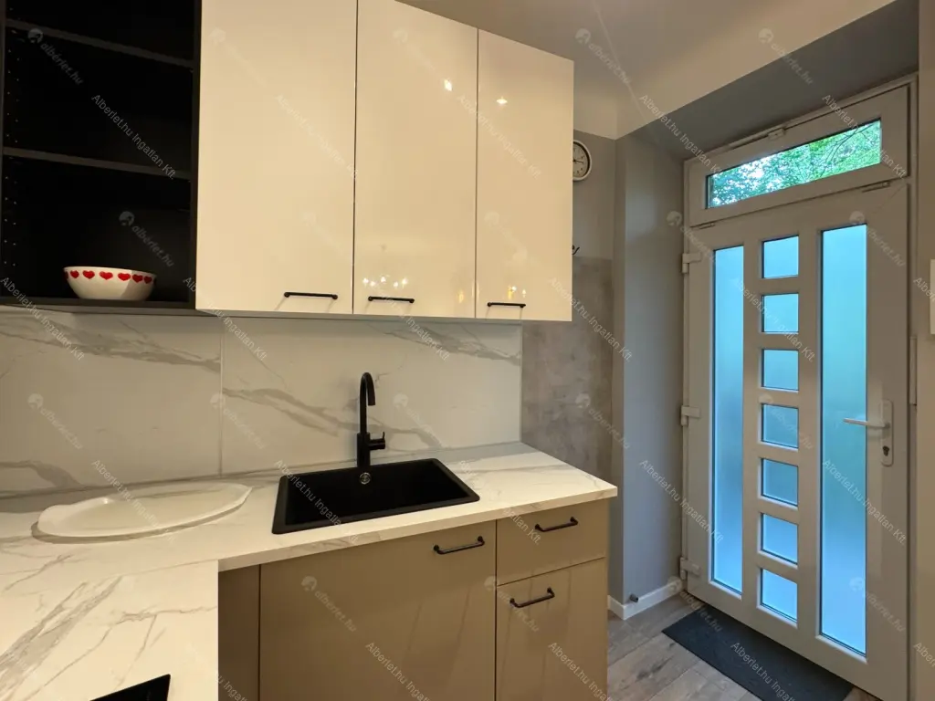 Kiadó albérlet 230000 Ft/hó áron: Budapest, XII. kerület  Böszörményi út. Mérete: 27 nm, 1 szobás | Alberlet.hu - 6704372