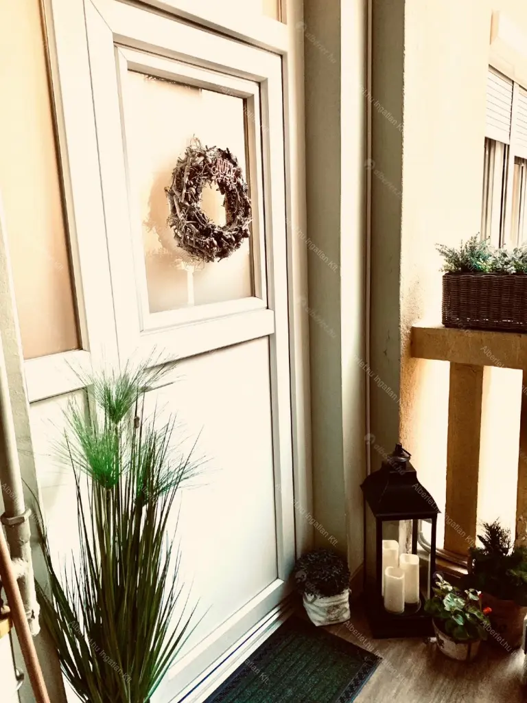 Kiadó albérlet 250000 Ft/hó áron: Budapest, XII. kerület  Böszörményi út. Mérete: 43 nm, 1 szobás | Alberlet.hu - 6674623