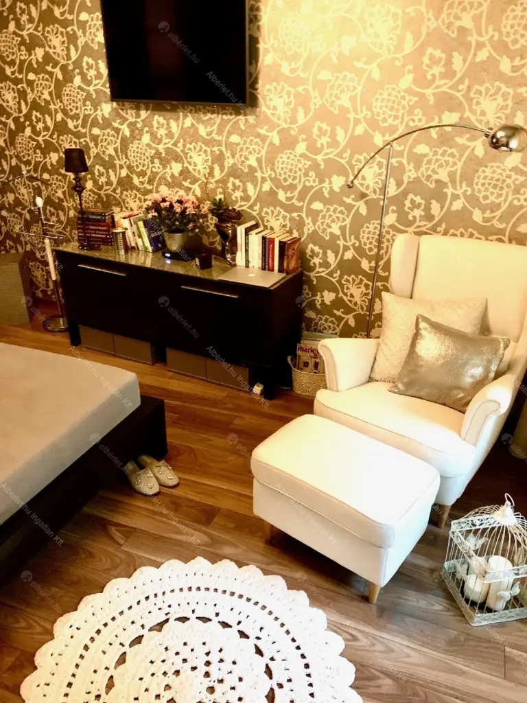 Kiadó albérlet 250000 Ft/hó áron: Budapest, XII. kerület  Böszörményi út. Mérete: 43 nm, 1 szobás | Alberlet.hu - 6677102