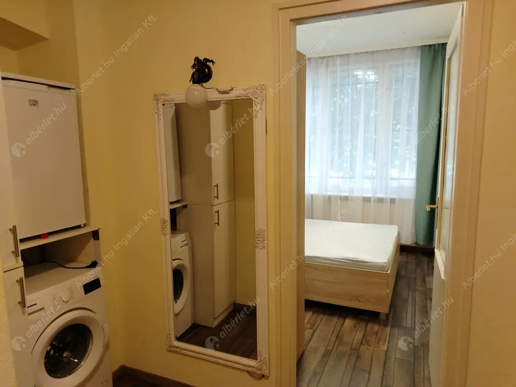 Kiadó albérlet 230000 Ft/hó áron: Budapest, XII. kerület  Böszörményi út. Mérete: 45 nm, 1 szobás | Alberlet.hu - 6572729
