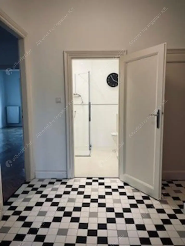 Kiadó albérlet 420000 Ft/hó áron: Budapest, XII. kerület  Böszörményi út. Mérete: 72 nm, 3 szobás | Alberlet.hu - 6639023