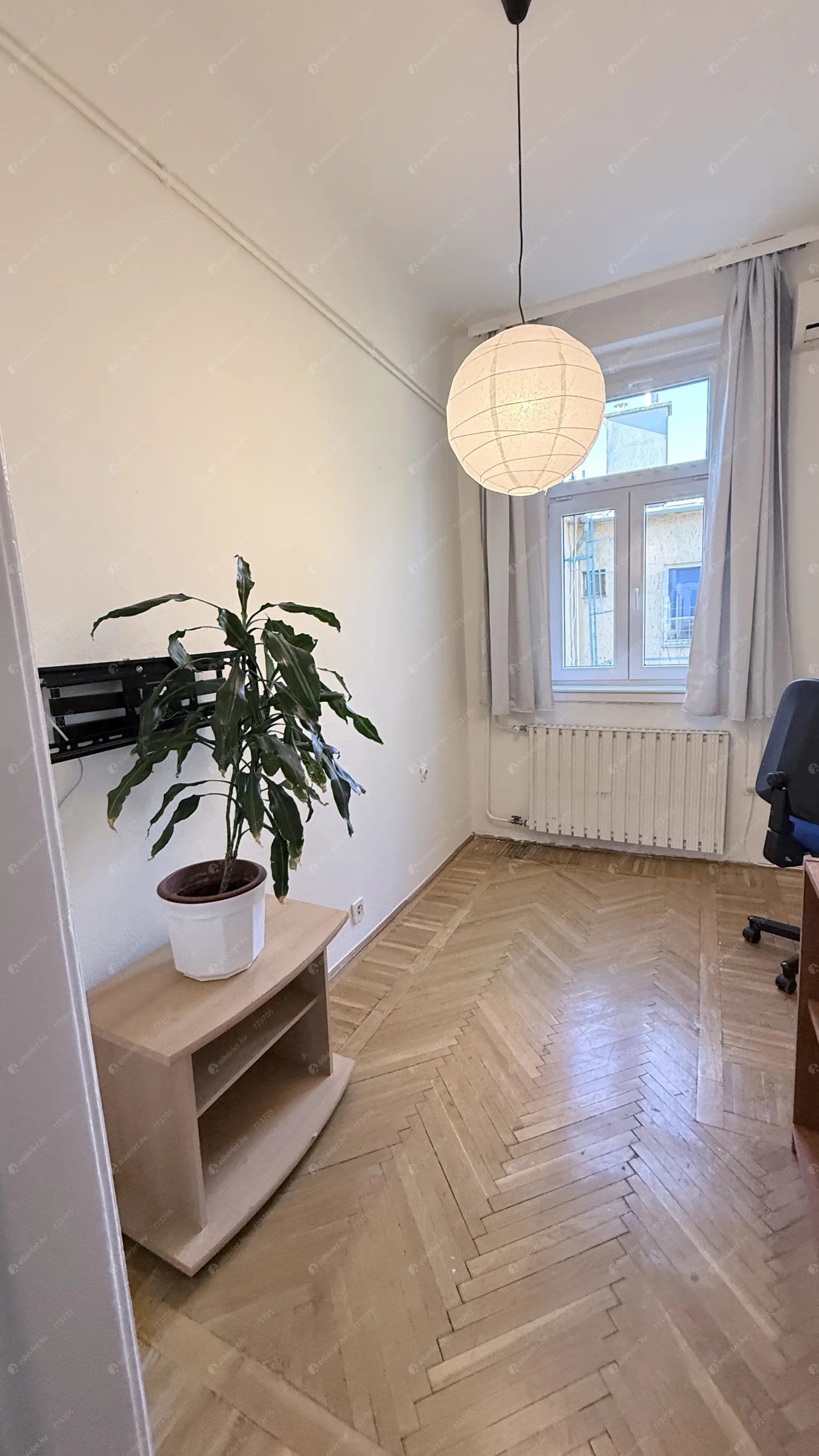 Kiadó albérlet 399000 Ft/hó áron: Budapest, XII. kerület  Böszörményi út. Mérete: 80 nm, 3 szobás | Alberlet.hu - 6636110