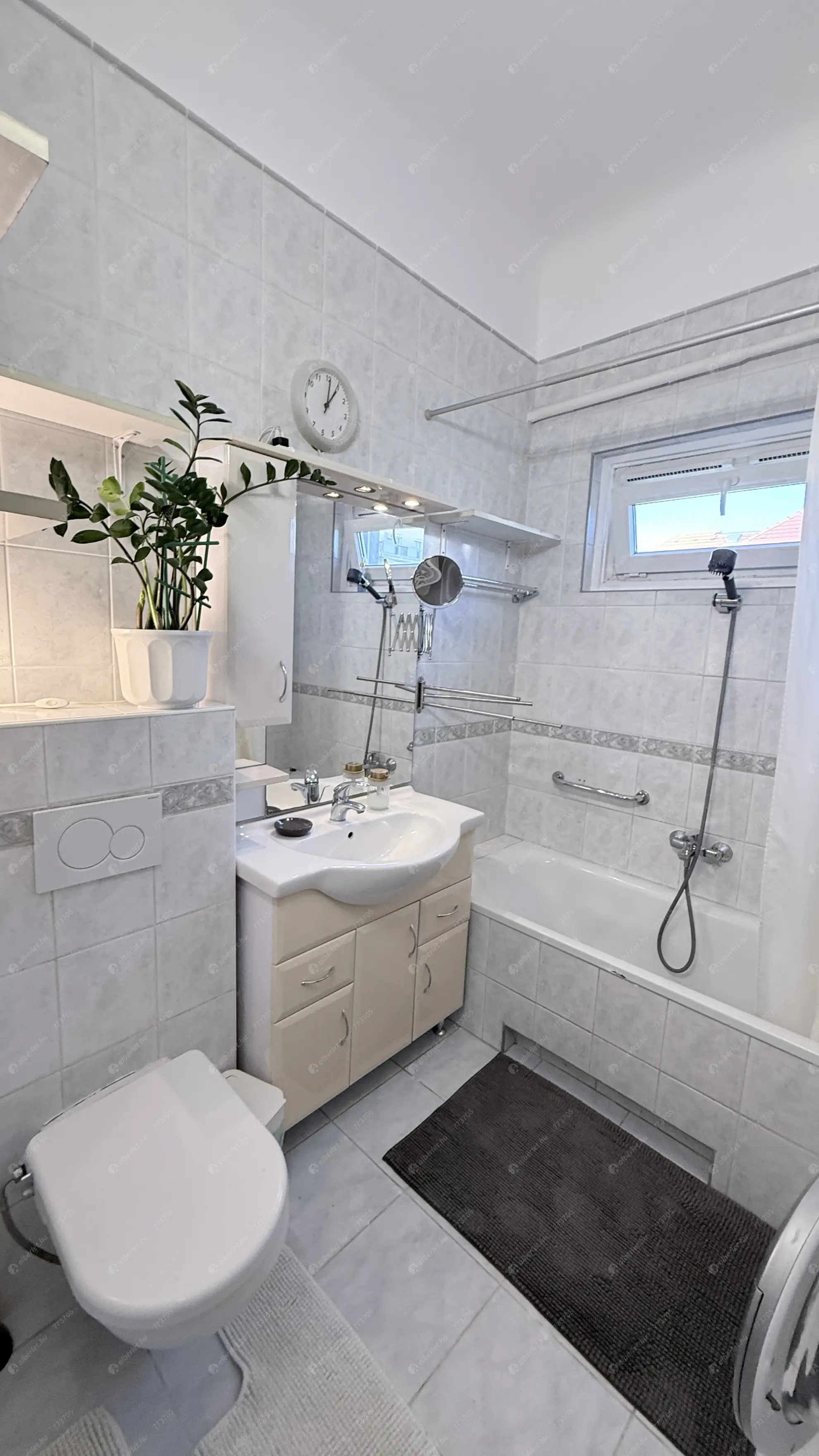 Kiadó albérlet 399000 Ft/hó áron: Budapest, XII. kerület  Böszörményi út. Mérete: 80 nm, 3 szobás | Alberlet.hu - 6636118