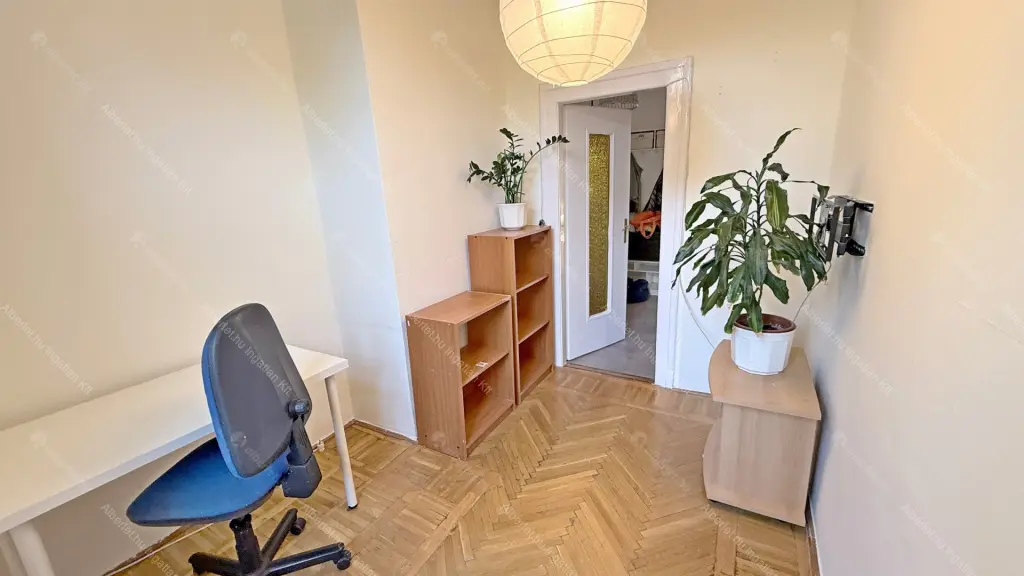 Kiadó albérlet 360000 Ft/hó áron: Budapest, XII. kerület  Böszörményi út. Mérete: 80 nm, 3 szobás | Alberlet.hu - 6645701